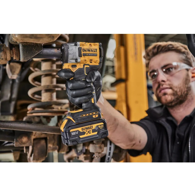 DeWALT DCF921NT