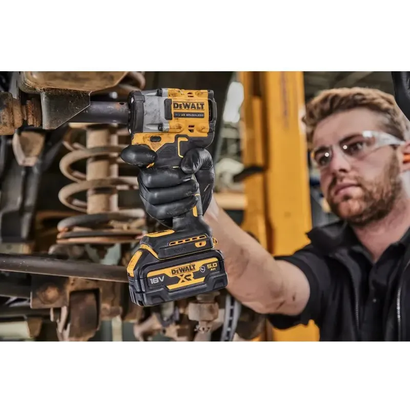 DeWALT DCF921NT