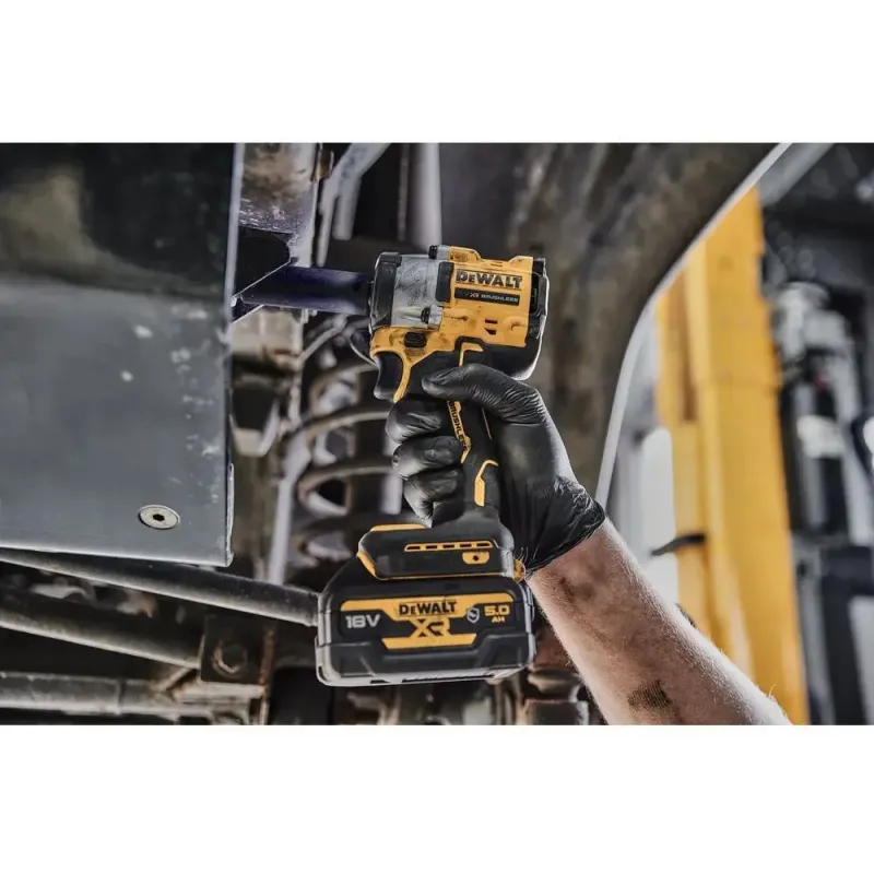 DeWALT DCF921NT