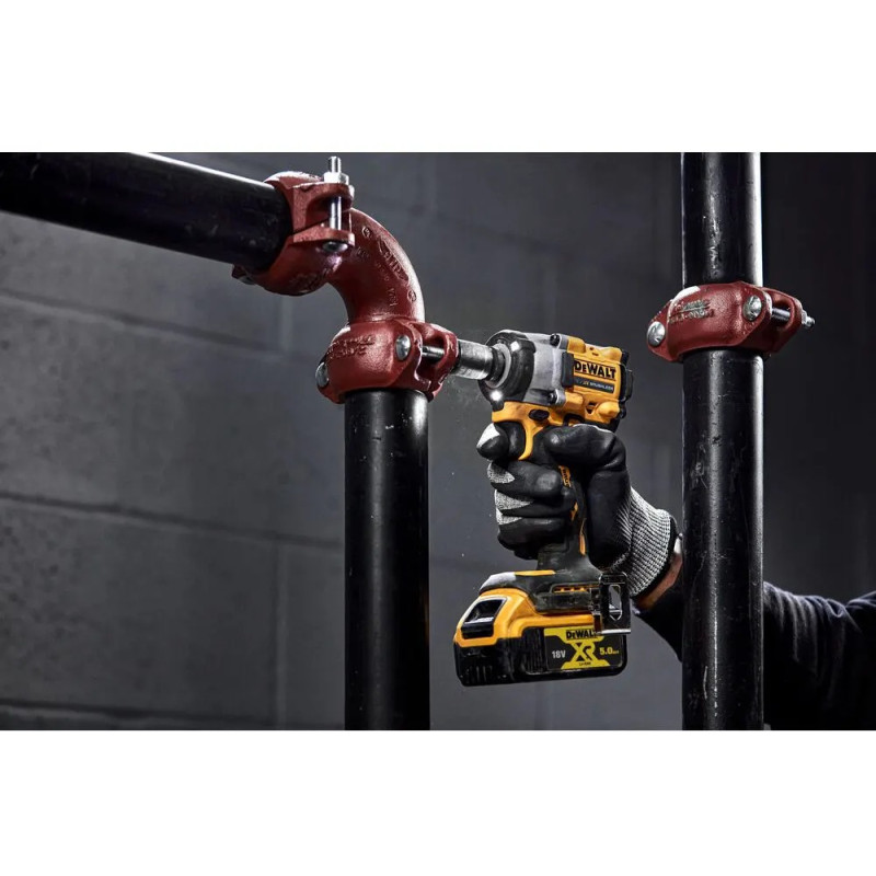 DeWALT DCF921NT