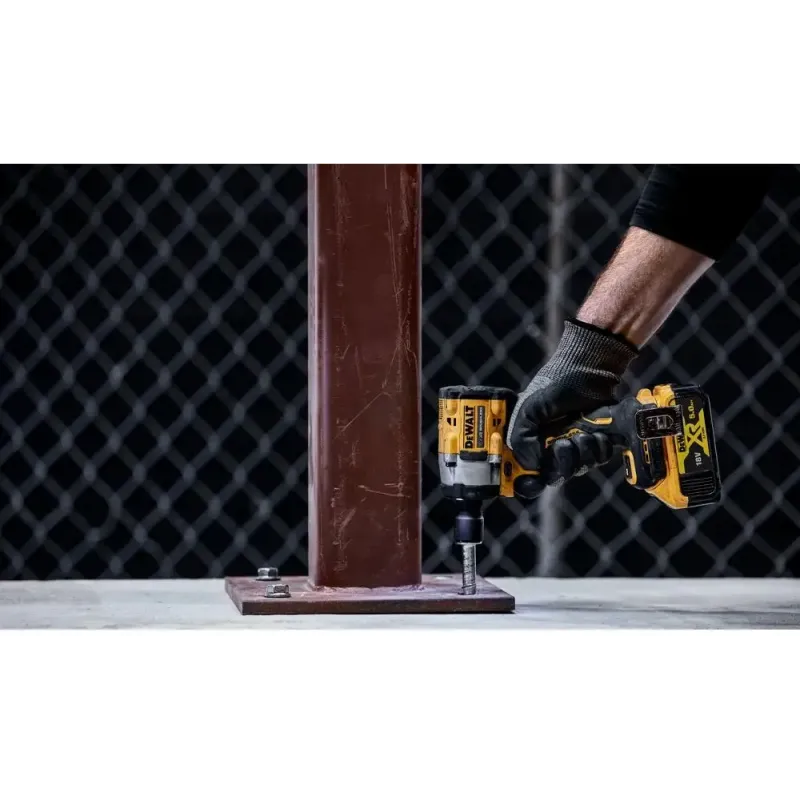 DeWALT DCF921NT