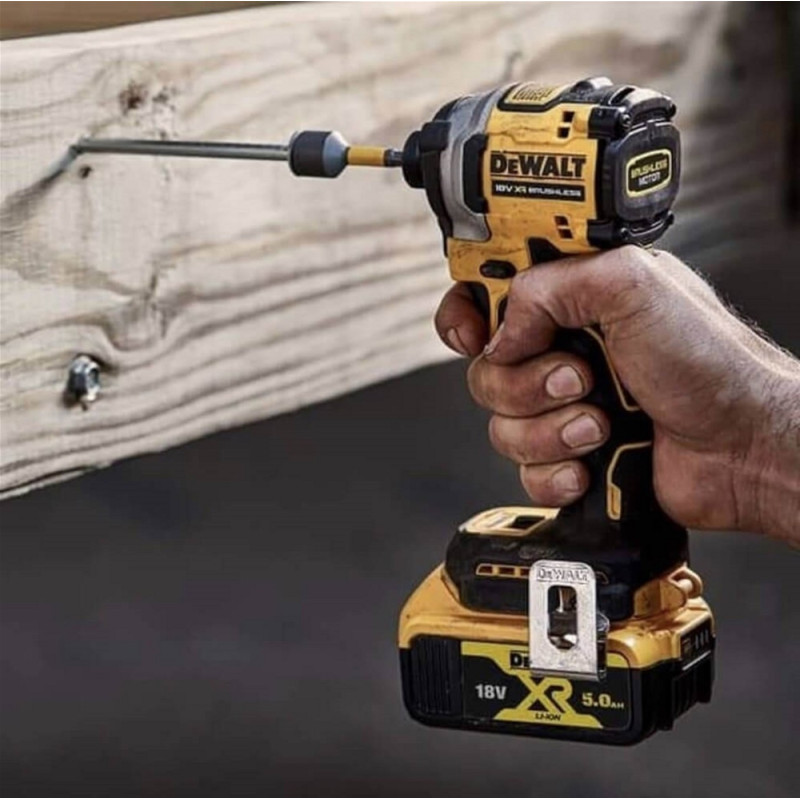 DeWALT DCF850N
