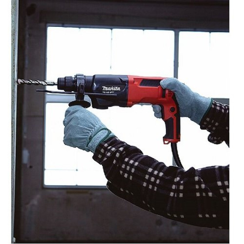 Перфоратор Makita M8700