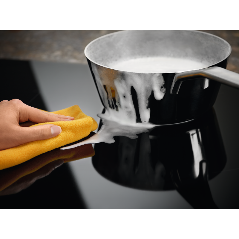 Варильна поверхня Electrolux LIT60336C