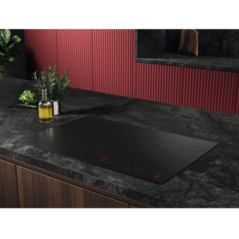 Варочная поверхность AEG TI84IB10IT