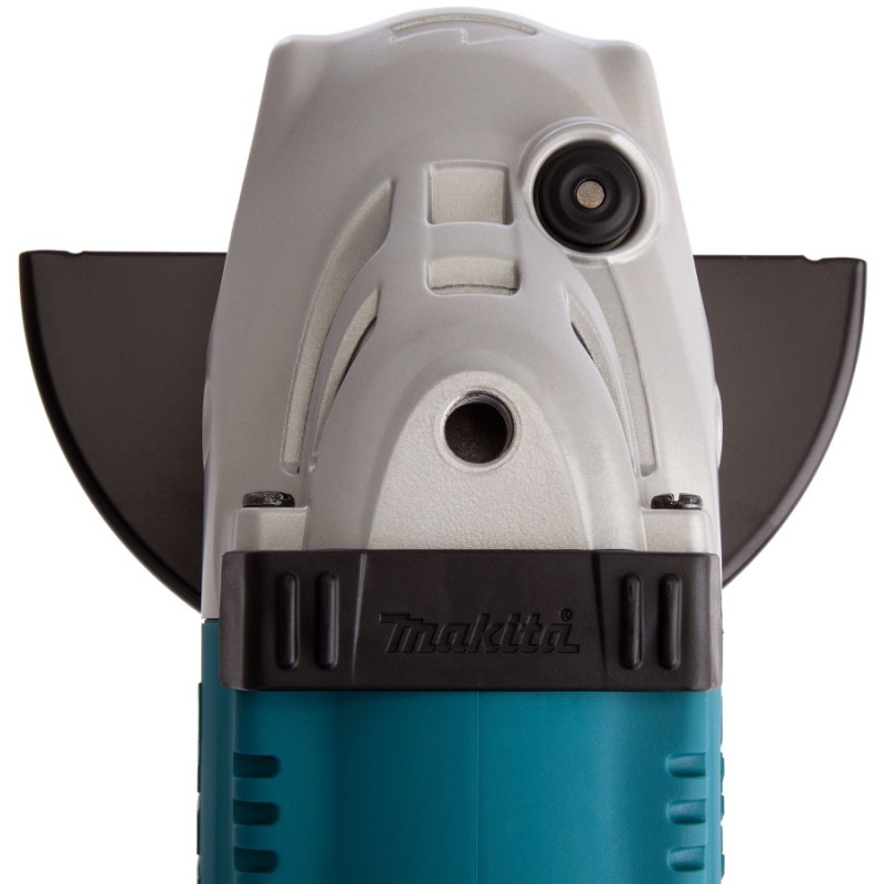 MAKITA GA7020