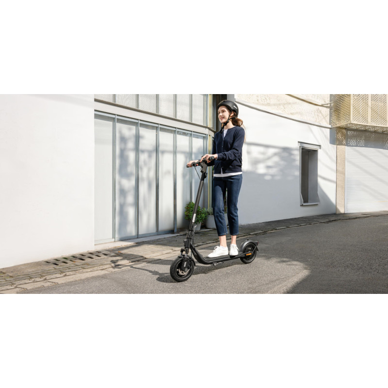 Електросамокат Ninebot SEGWAY F2 II E Black AA.05.12.01.0010